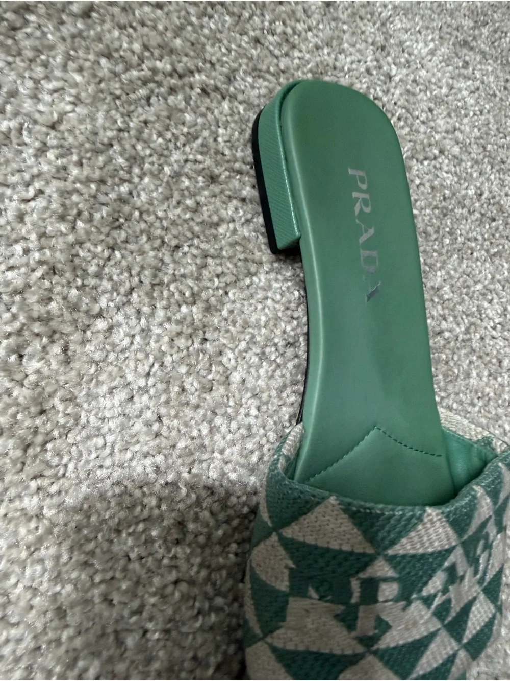 Prada Green Leather Slide Sandals with Patterned Jacquard Strap - Picture 3 of 4